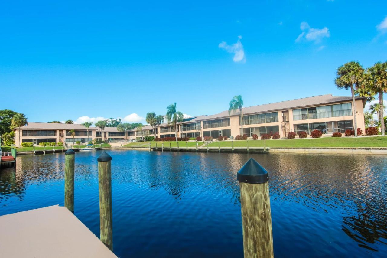 Seatuit Condominiums With Boat Slip Cape Coral Exterior photo